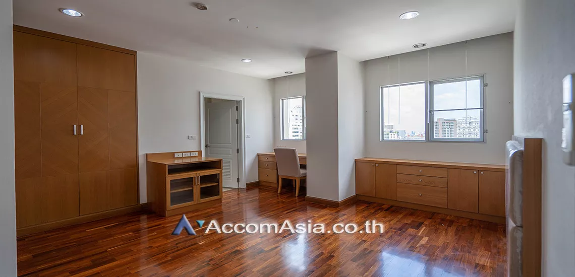9  3 br Apartment For Rent in Sukhumvit ,Bangkok BTS Phrom Phong at High rise building AA14075