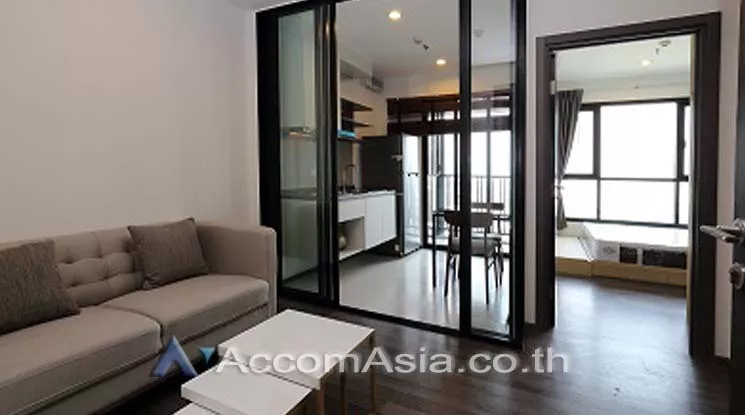  1 Bedroom  Condominium For Rent in Sukhumvit, Bangkok  near BTS On Nut (AA14086)