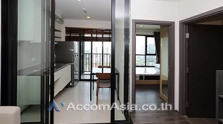  1 Bedroom  Condominium For Rent in Sukhumvit, Bangkok  near BTS On Nut (AA14086)