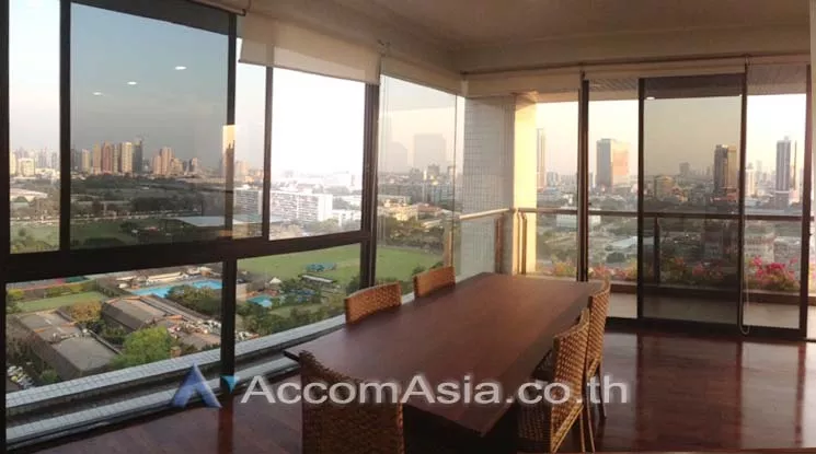 Corner Unit, Pet friendly |  2 Bedrooms  Condominium For Rent in Ploenchit, Bangkok  near BTS Ploenchit - MRT Lumphini (AA14117)