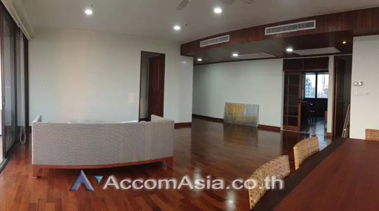 unitCorner Unit, Pet friendly |  2 Bedrooms  Condominium For Rent in Ploenchit, Bangkok  near BTS Ploenchit - MRT Lumphini (AA14117)