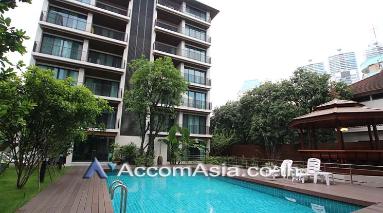 unit 3 Bedrooms  Apartment For Rent & Sale in Sukhumvit, Bangkok  near BTS Phrom Phong (AA14122)