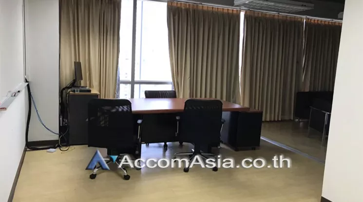 6  Office Space For Rent in Sukhumvit ,Bangkok BTS Ekkamai at 42 Tower AA14124