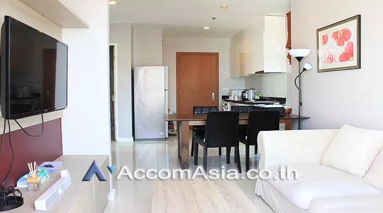  2 Bedrooms  Condominium For Rent in Sukhumvit, Bangkok  near BTS Phra khanong (AA14150)