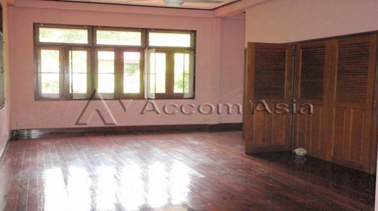 6  3 br House For Rent in Sathorn ,Bangkok  90459