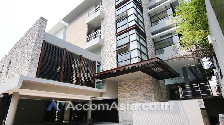 18  4 br House for rent and sale in Sukhumvit ,Bangkok BTS Thong Lo AA14159