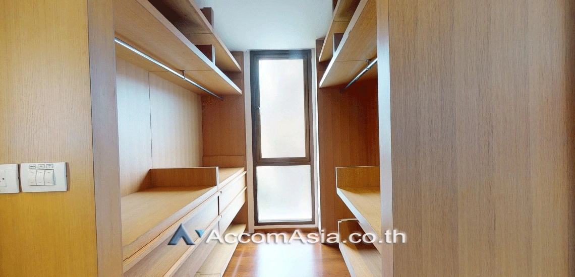 14  4 br House for rent and sale in Sukhumvit ,Bangkok BTS Thong Lo AA14160