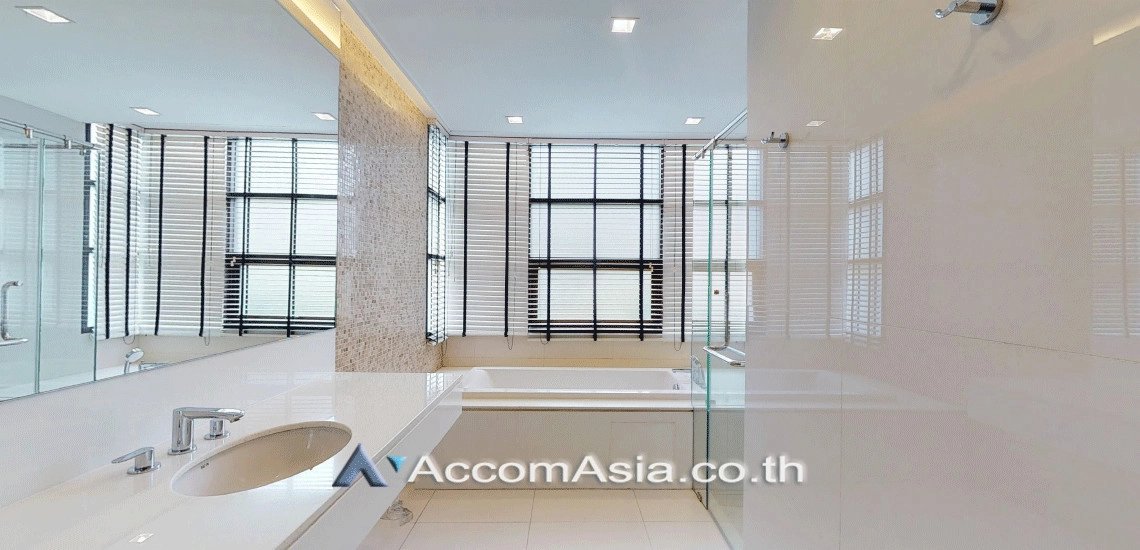 18  4 br House for rent and sale in Sukhumvit ,Bangkok BTS Thong Lo AA14160