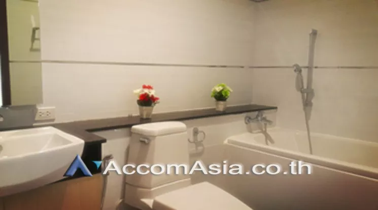  1  2 br Apartment For Rent in Sukhumvit ,Bangkok BTS Thong Lo at Low rise Building AA14170