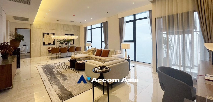  1  3 br Condominium For Sale in Sukhumvit ,Bangkok BTS On Nut at Ramada Plaza Residence AA14215