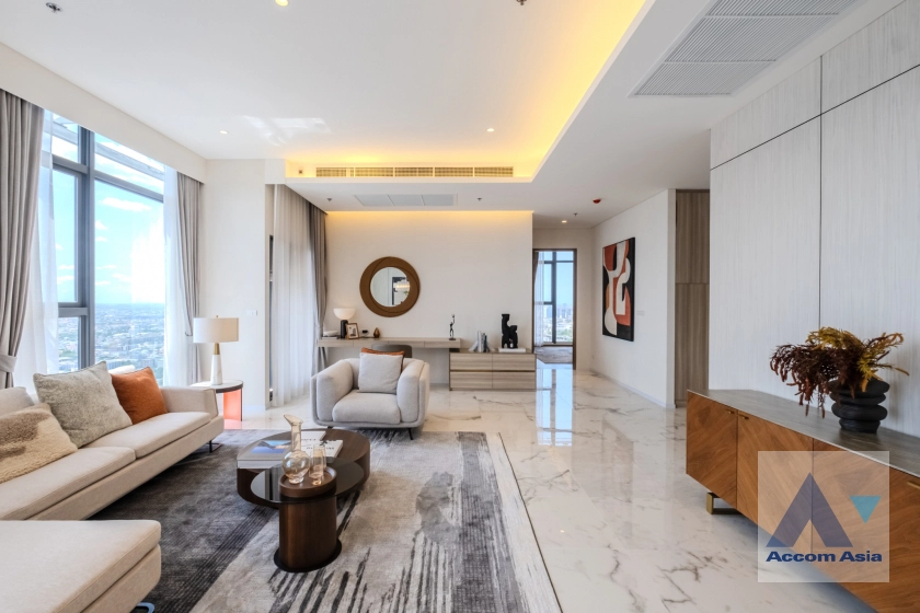  1  3 br Condominium For Sale in Sukhumvit ,Bangkok BTS On Nut at Ramada Plaza Residence AA14215