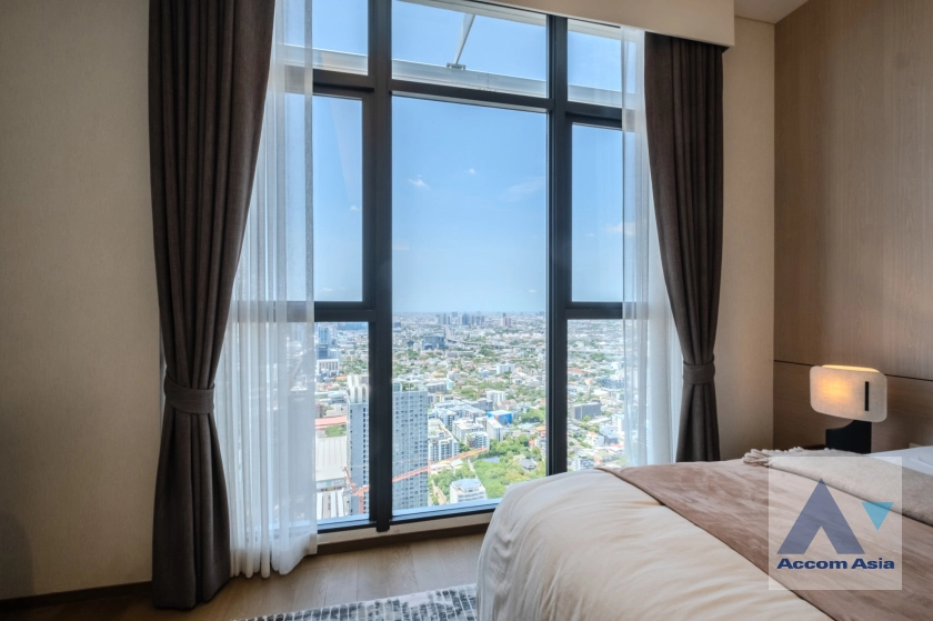 20  3 br Condominium For Sale in Sukhumvit ,Bangkok BTS On Nut at Ramada Plaza Residence AA14215