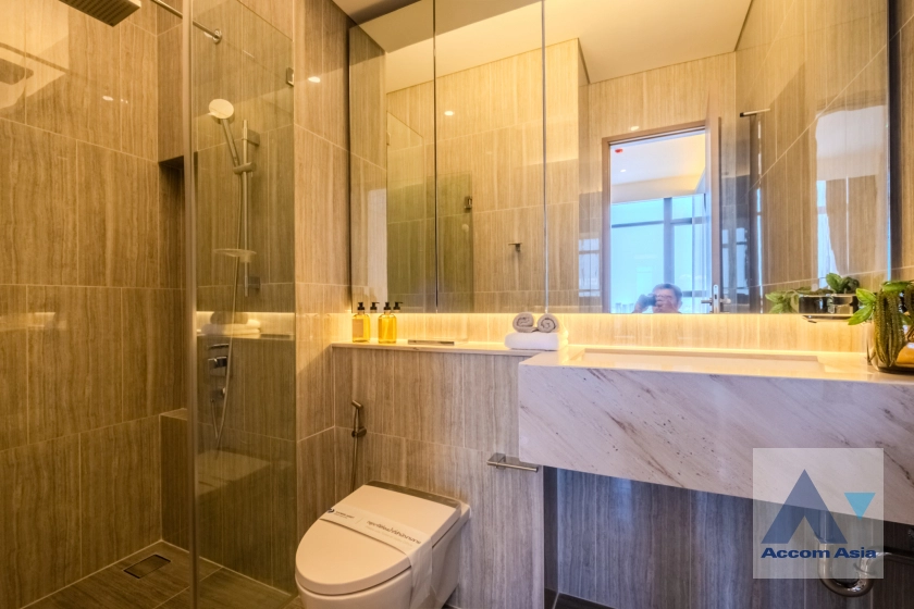 21  3 br Condominium For Sale in Sukhumvit ,Bangkok BTS On Nut at Ramada Plaza Residence AA14215