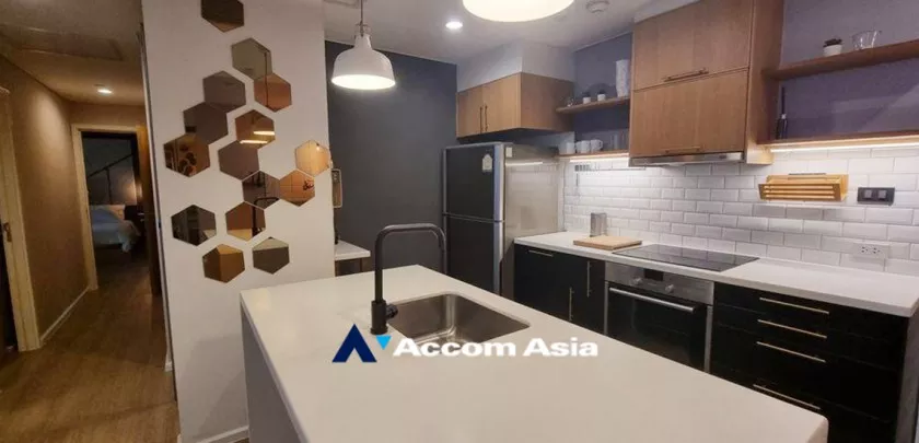 unit 2 Bedrooms  Condominium For Rent in Sukhumvit, Bangkok  near BTS Asok - MRT Sukhumvit (AA14216)