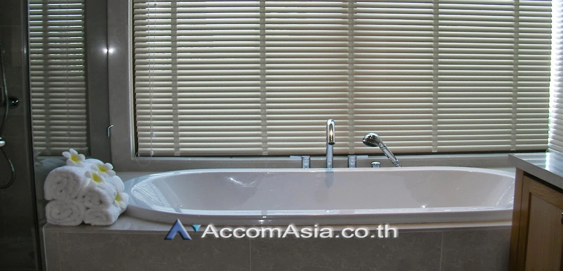 15  2 br Condominium For Rent in Sukhumvit ,Bangkok BTS Phrom Phong at The Emporio Place AA14228