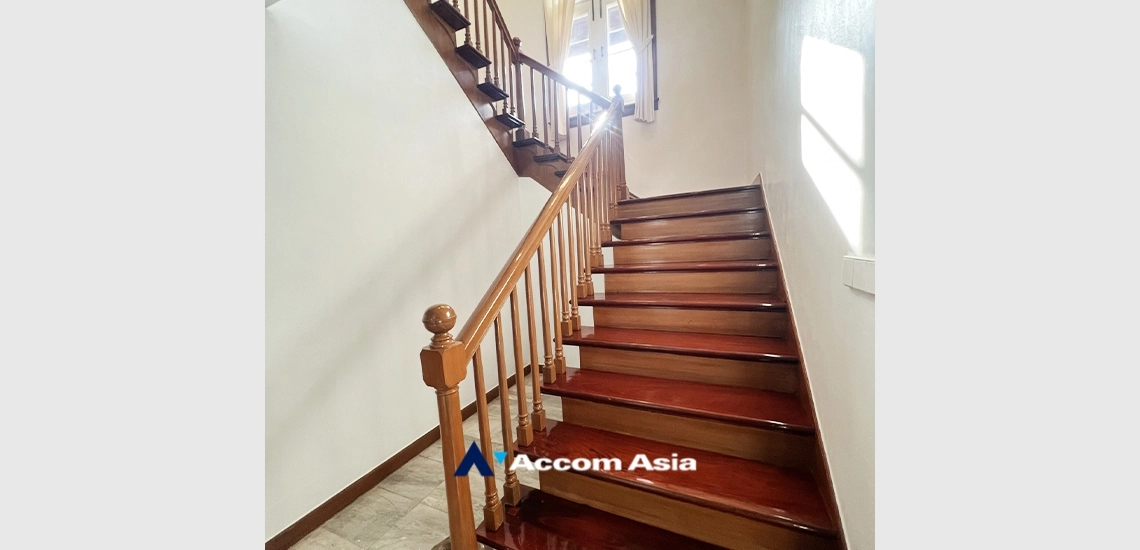 7  3 br House For Rent in Samutprakan ,Samutprakan BTS Bang Na at Lakeside Villa 1 AA14263