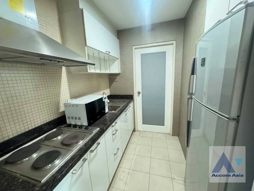 unit 1 Bedroom  Condominium For Rent & Sale in Sukhumvit, Bangkok  near BTS Phrom Phong (AA14278)