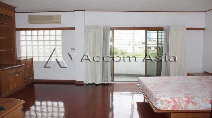 6  4 br Townhouse For Rent in Sathorn ,Bangkok MRT Khlong Toei - MRT Lumphini at Yenakart Residence 120057