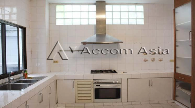 7  4 br Townhouse For Rent in Sathorn ,Bangkok MRT Khlong Toei - MRT Lumphini at Yenakart Residence 120057