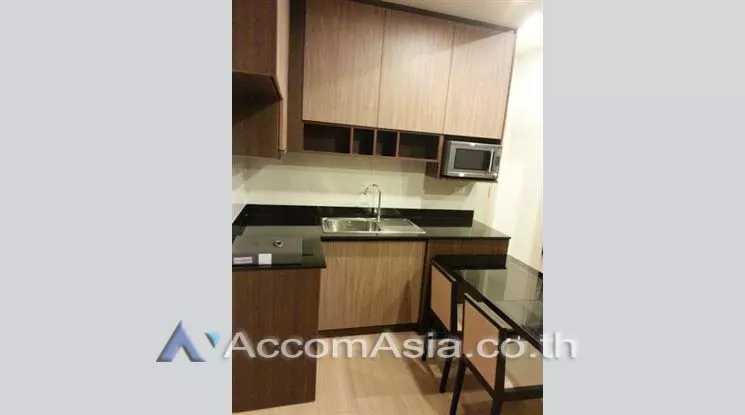 4  2 br Condominium For Rent in Ratchadapisek ,Bangkok BTS Thong Lo - ARL Ramkhamhaeng at The Capital Ekamai Thonglor AA14337