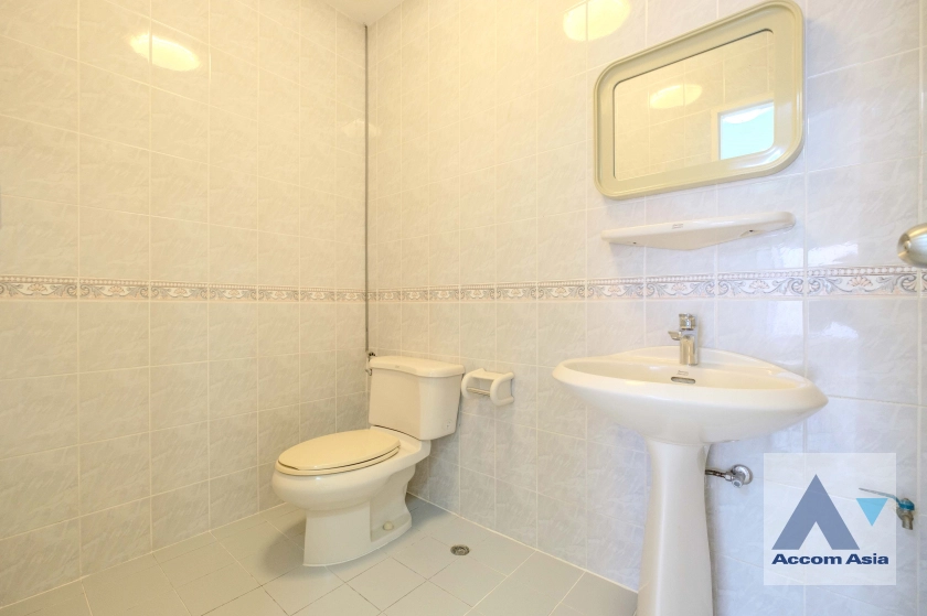 14  4 br Townhouse For Rent in Sathorn ,Bangkok MRT Khlong Toei - MRT Lumphini at Yenakart Residence 120058