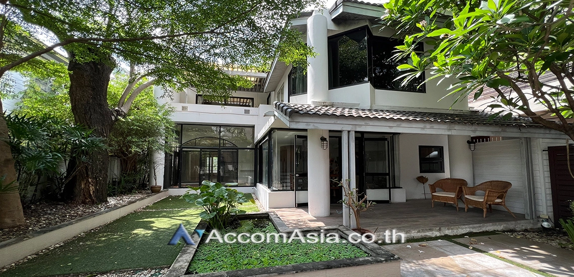  1  3 br House For Rent in sathorn ,Bangkok MRT Lumphini 40181