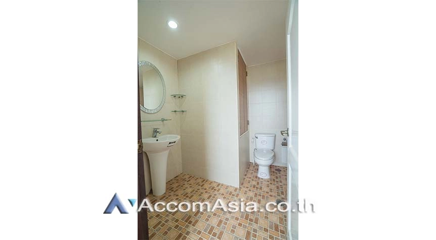 9  3 br Condominium For Rent in Sukhumvit ,Bangkok BTS Ekkamai at Tai Ping Tower AA14348