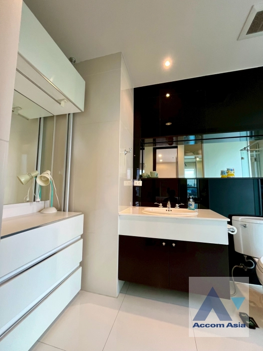 11  2 br Condominium For Rent in Ploenchit ,Bangkok BTS Chitlom at The Address Chidlom AA14361