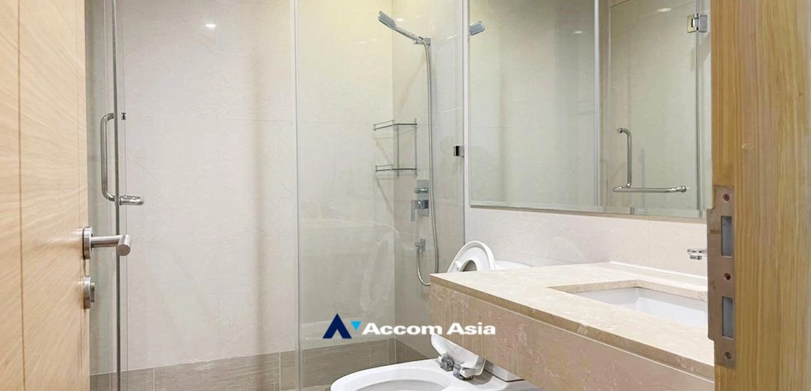 5  2 br Condominium for rent and sale in Sathorn ,Bangkok BRT Nararam 3 at The Breeze Narathiwas AA14371