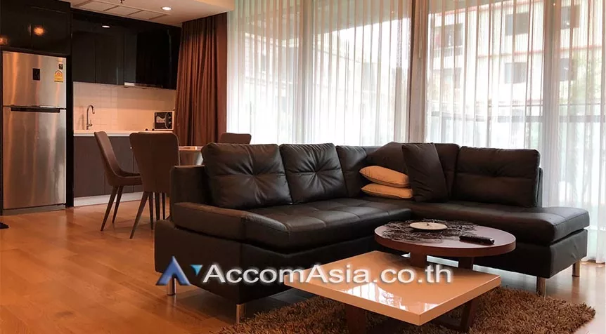 2 Bedrooms  Condominium For Rent in Sathorn, Bangkok  near BRT Nararam 3 (AA14372)
