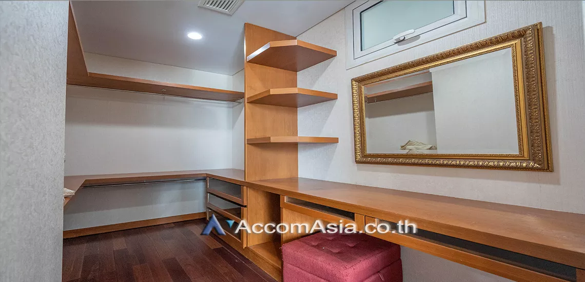 9  2 br Condominium For Rent in Ploenchit ,Bangkok BTS Chitlom at The Park Chidlom AA14381