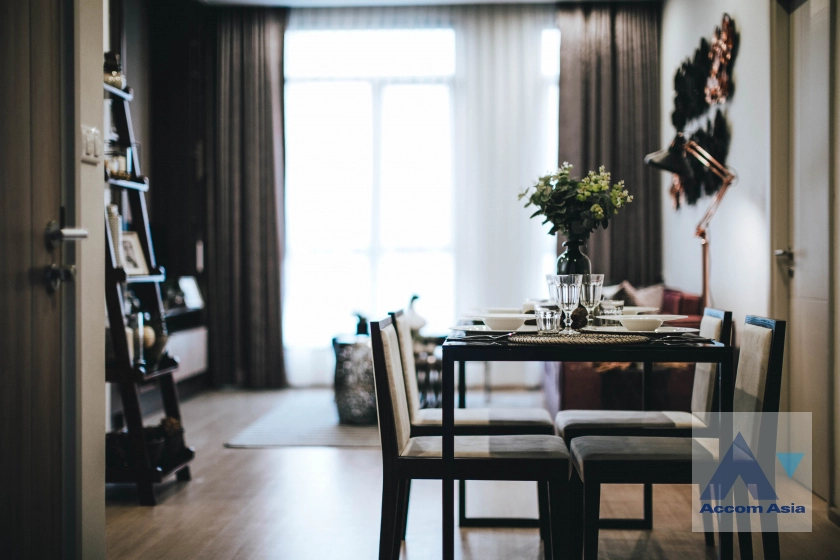 5  3 br Condominium for rent and sale in Ratchadaphisek ,Bangkok BTS Thong Lo - ARL Ramkhamhaeng at The Capital Ekamai Thonglor AA14383