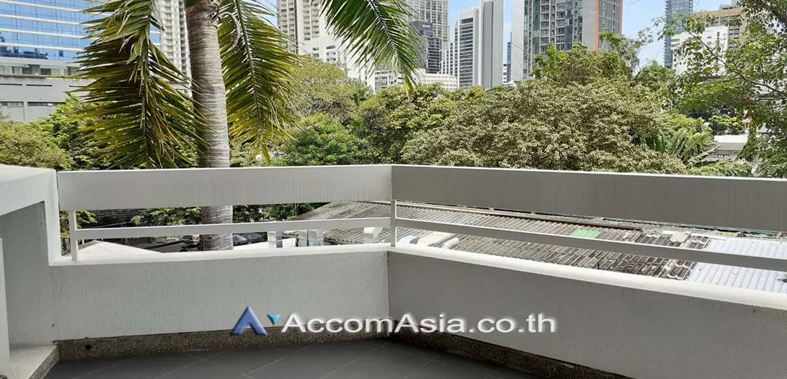 10  3 br Apartment For Rent in Sukhumvit ,Bangkok BTS Phrom Phong at The comfortable low rise residence AA14397