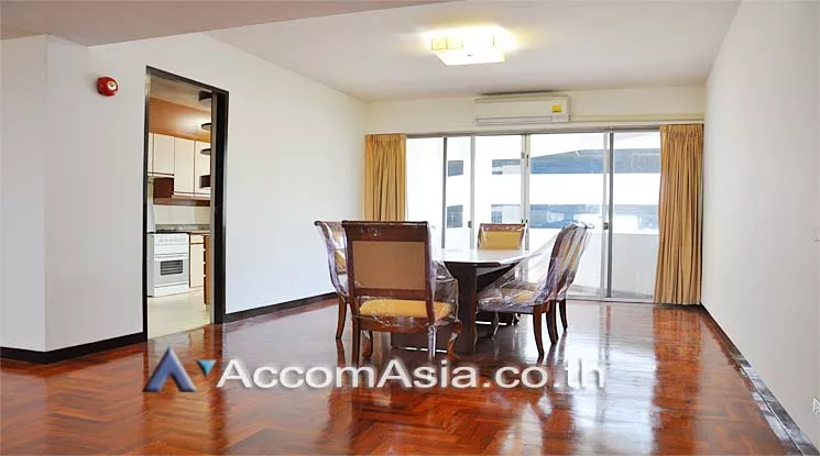  1  3 br Apartment For Rent in Sukhumvit ,Bangkok BTS Phrom Phong at The comfortable low rise residence AA14398