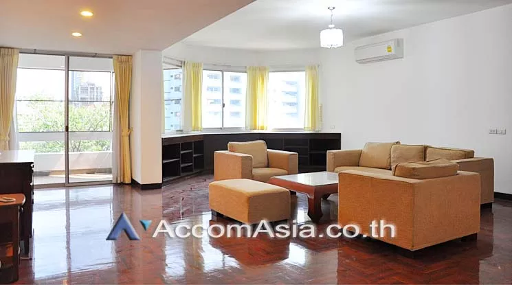 Pet friendly |  3 Bedrooms  Apartment For Rent in Sukhumvit, Bangkok  near BTS Phrom Phong (AA14399)