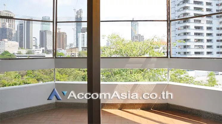  1  3 br Apartment For Rent in Sukhumvit ,Bangkok BTS Phrom Phong at The comfortable low rise residence AA14399