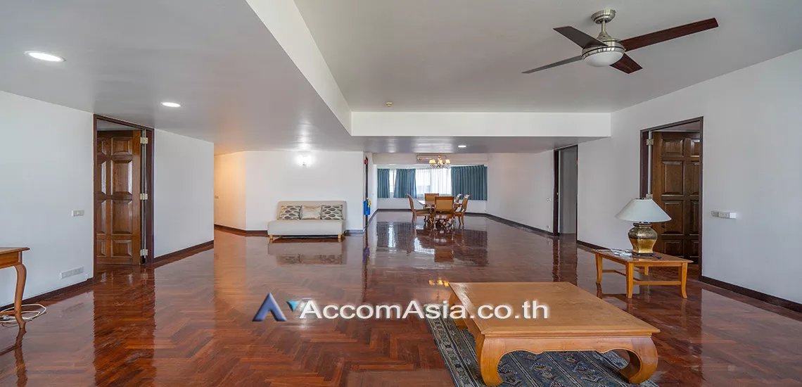 5  3 br Apartment For Rent in Sukhumvit ,Bangkok BTS Phrom Phong at The comfortable low rise residence AA14400