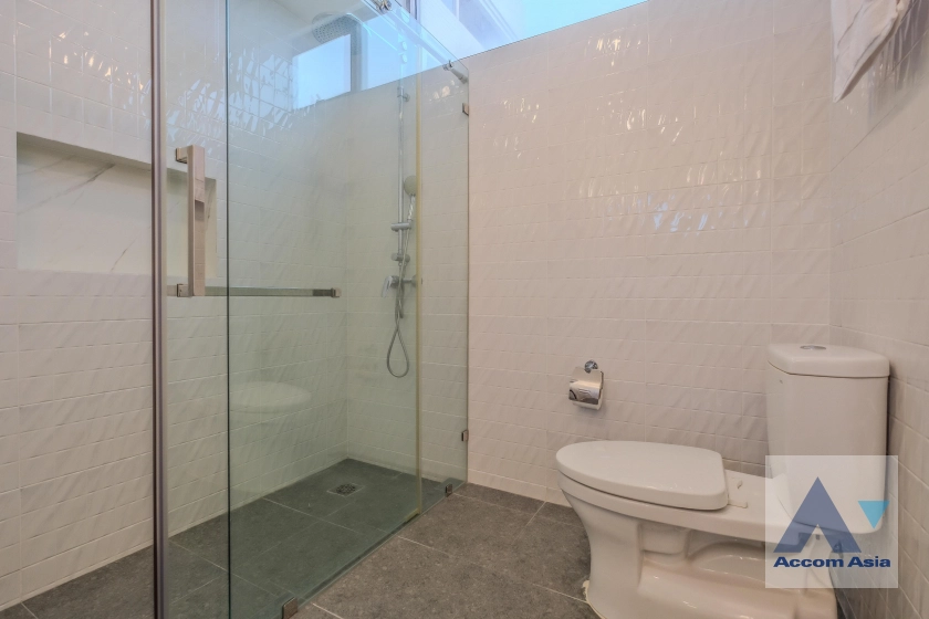 23  3 br Condominium for rent and sale in Sukhumvit ,Bangkok BTS Phrom Phong at Ruamsuk Condominium AA14402