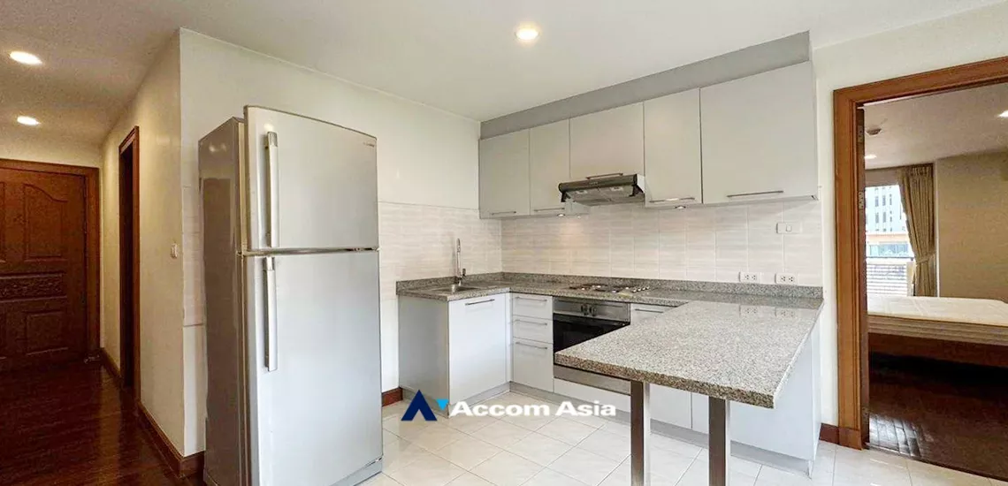 unitPet friendly |  2 Bedrooms  Apartment For Rent in Ploenchit, Bangkok  near BTS Ploenchit (AA14412)