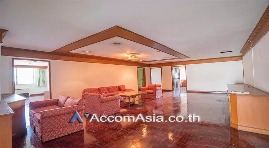 11  4 br Apartment For Rent in Sukhumvit ,Bangkok BTS Ekkamai at Ideal Place For Big Famlilies AA14433