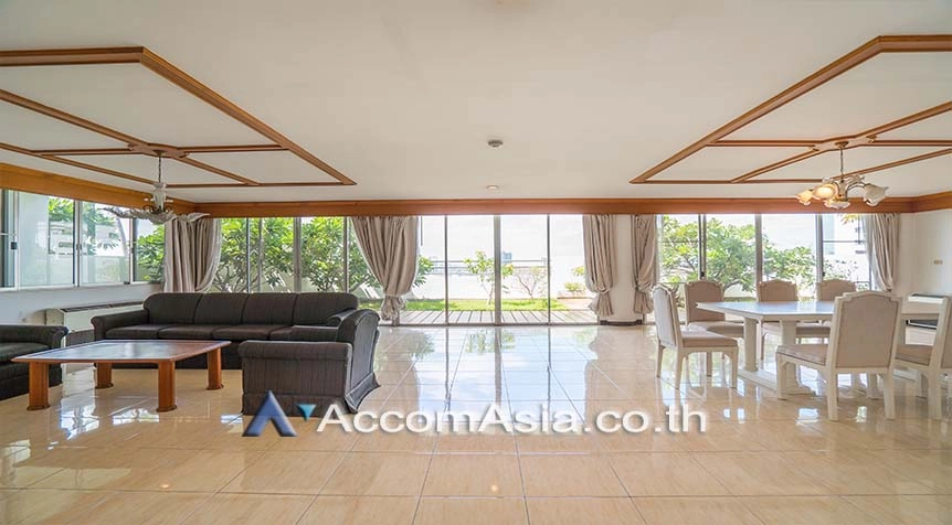 unitHuge Terrace, Penthouse, Pet friendly |  4 Bedrooms  Apartment For Rent in Sukhumvit, Bangkok  near BTS Ekkamai (AA14433)