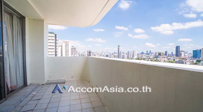 15  4 br Apartment For Rent in Sukhumvit ,Bangkok BTS Ekkamai at Ideal Place For Big Famlilies AA14433