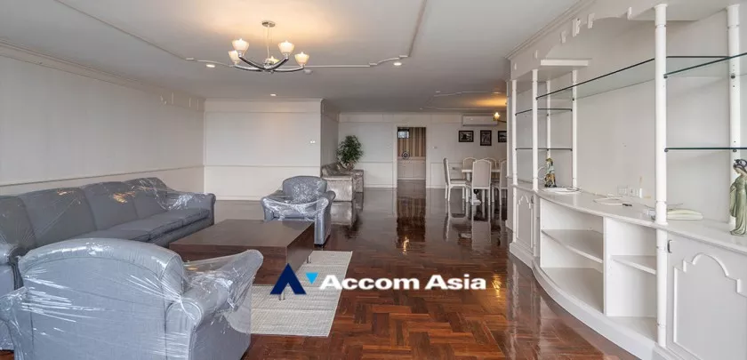 Pet friendly |  3 Bedrooms  Apartment For Rent in Sukhumvit, Bangkok  near BTS Ekkamai (AA14434)