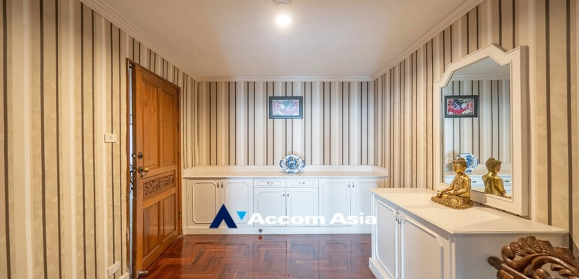 5  3 br Apartment For Rent in Sukhumvit ,Bangkok BTS Ekkamai at Ideal Place For Big Families AA14434