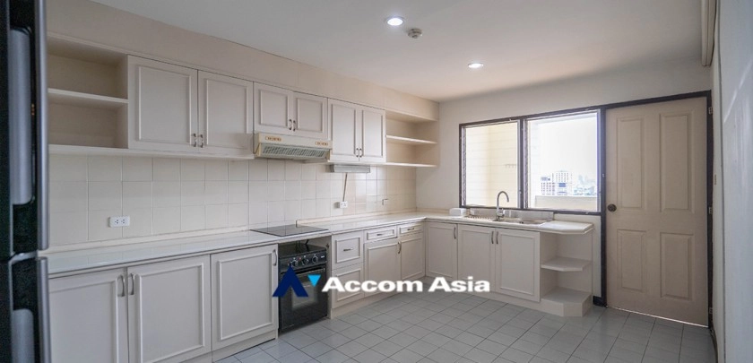 6  3 br Apartment For Rent in Sukhumvit ,Bangkok BTS Ekkamai at Ideal Place For Big Families AA14434