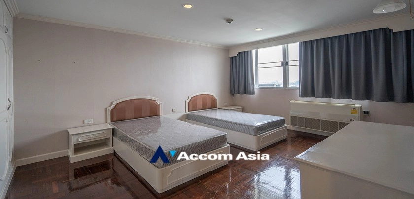 9  3 br Apartment For Rent in Sukhumvit ,Bangkok BTS Ekkamai at Ideal Place For Big Families AA14434