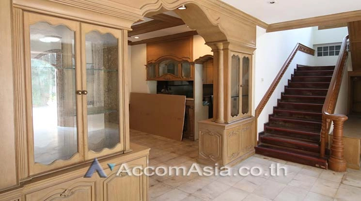 4  5 br House For Rent in Sukhumvit ,Bangkok BTS Asok AA14437