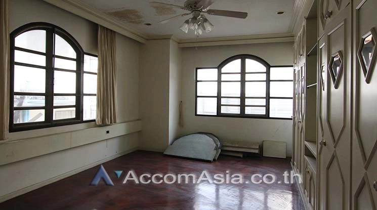 7  5 br House For Rent in Sukhumvit ,Bangkok BTS Asok AA14437