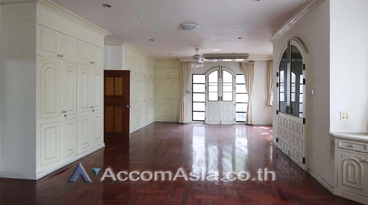8  5 br House For Rent in Sukhumvit ,Bangkok BTS Asok AA14437
