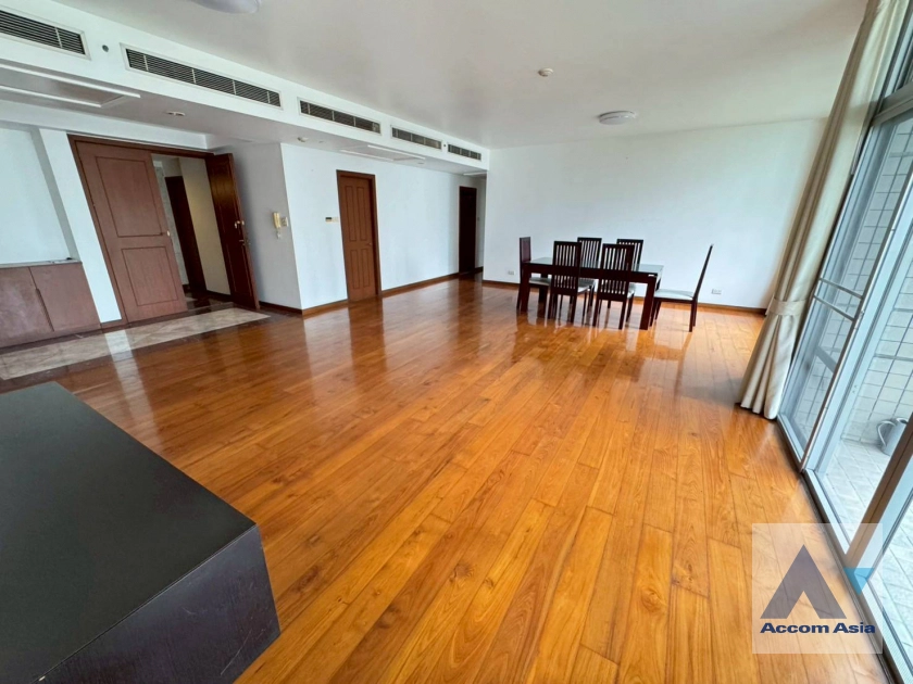 unitPet friendly |  3 Bedrooms  Condominium For Rent & Sale in Ploenchit, Bangkok  near BTS Ploenchit (AA14465)